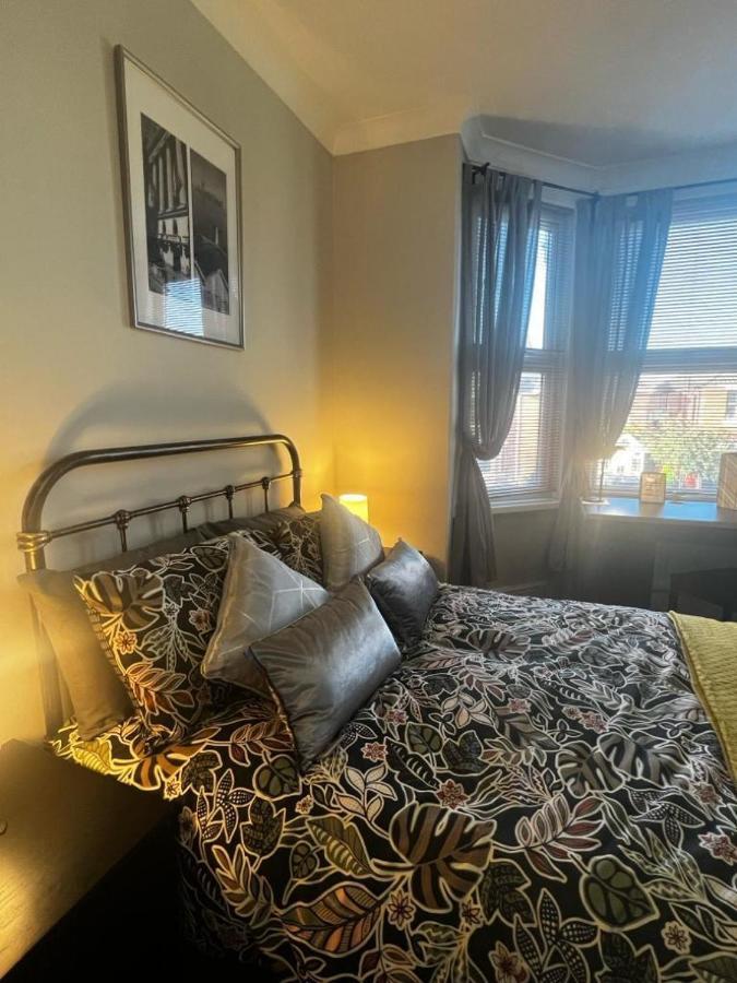 Matipa-Given Apartments Eastleigh Southampton Ngoại thất bức ảnh